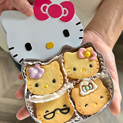 Hellokitty糖霜黄油饼干奶香微甜12块铁盒装少女心休闲零食高颜值