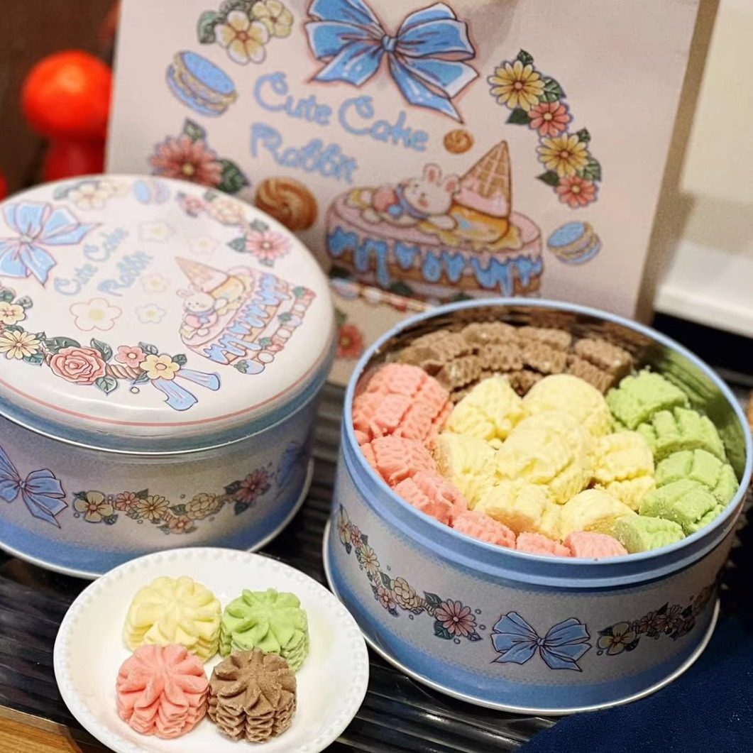 黄油小花曲奇饼干礼盒多味混搭云顶小花冰淇淋饼干高档伴手礼过年