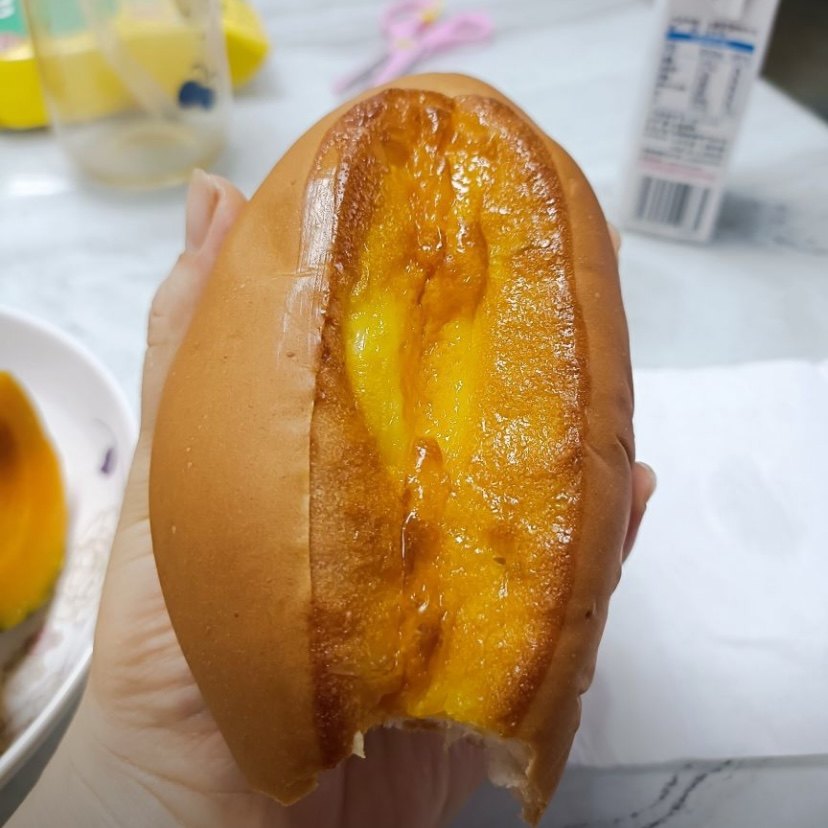 岩烧厚乳蛋挞面包蓝莓桑葚健康代餐零食早餐夹心奶酪吐司饱腹宵夜,零食/坚果/特产,夹心面包,淘宝优惠券,粉丝福利购,淘宝优惠卷