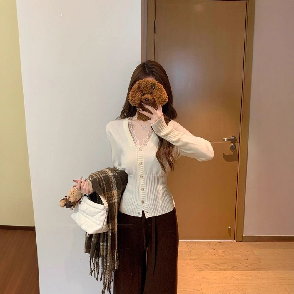 氛围感v领蕾丝针织打底衫女春秋季2025纯欲洋气修身显瘦内搭上衣