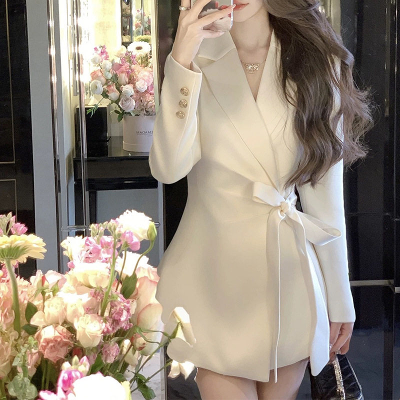 老钱搭配春装绑带缎面醋酸西装中长款女外套2025新款韩系气质裙子
