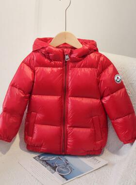 冬季新年红色童装羽绒服连帽短款中小童面包服拜年装保暖加厚保暖