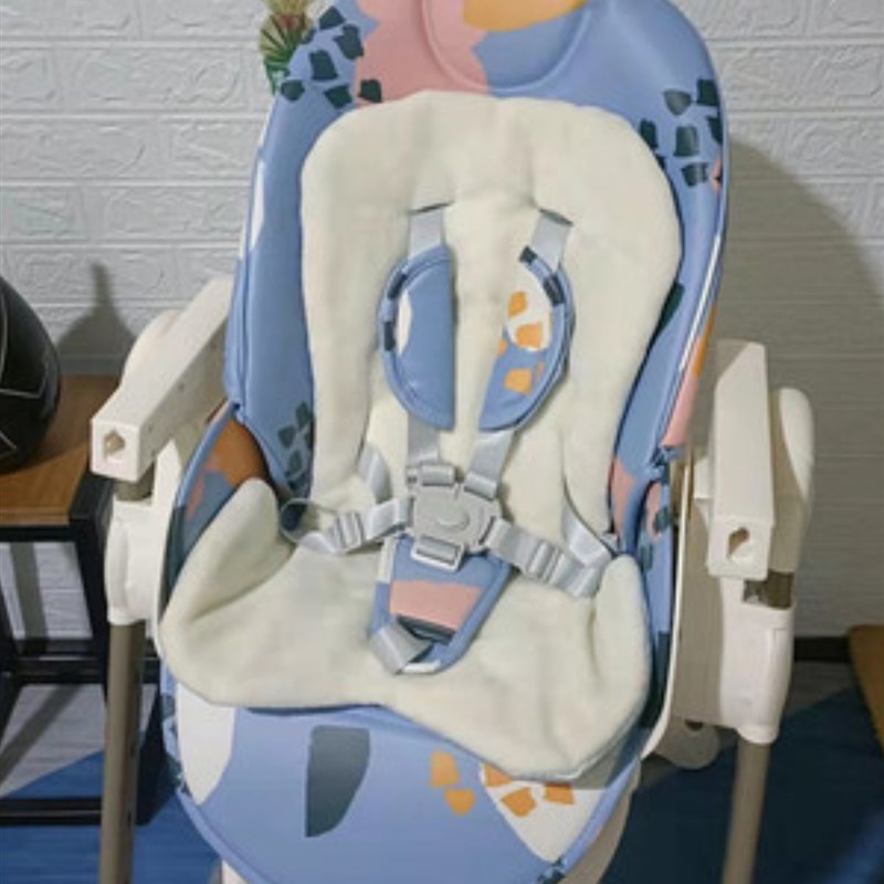 Pouch餐椅k28专用定制皮座椅套配件坐垫五点式安全带棉垫凉席k20