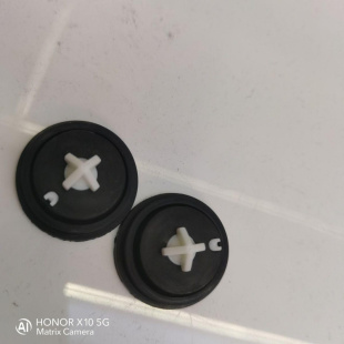 感应冲水器电磁阀胶膜暗装 小便池水龙头感应阀胶皮垫电磁阀膜片