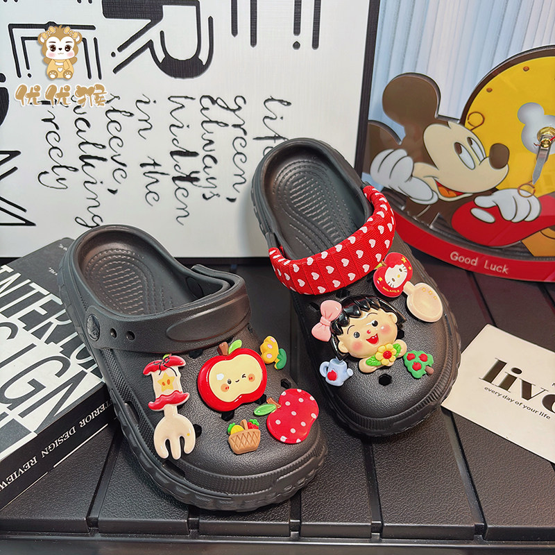 女童中大童夏季洞洞鞋女款2026新款超火外穿防滑鞋子凉鞋沙滩拖鞋