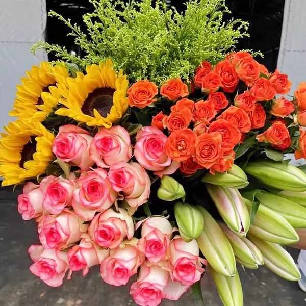 鲜花玫瑰花百合花家用插花花卉康乃馨向日葵鲜切真花