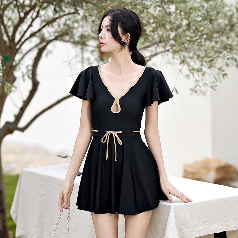 泳衣女微胖遮肉泡温泉高级感连体裙式保守显瘦飞袖洋气绑带遮肚子