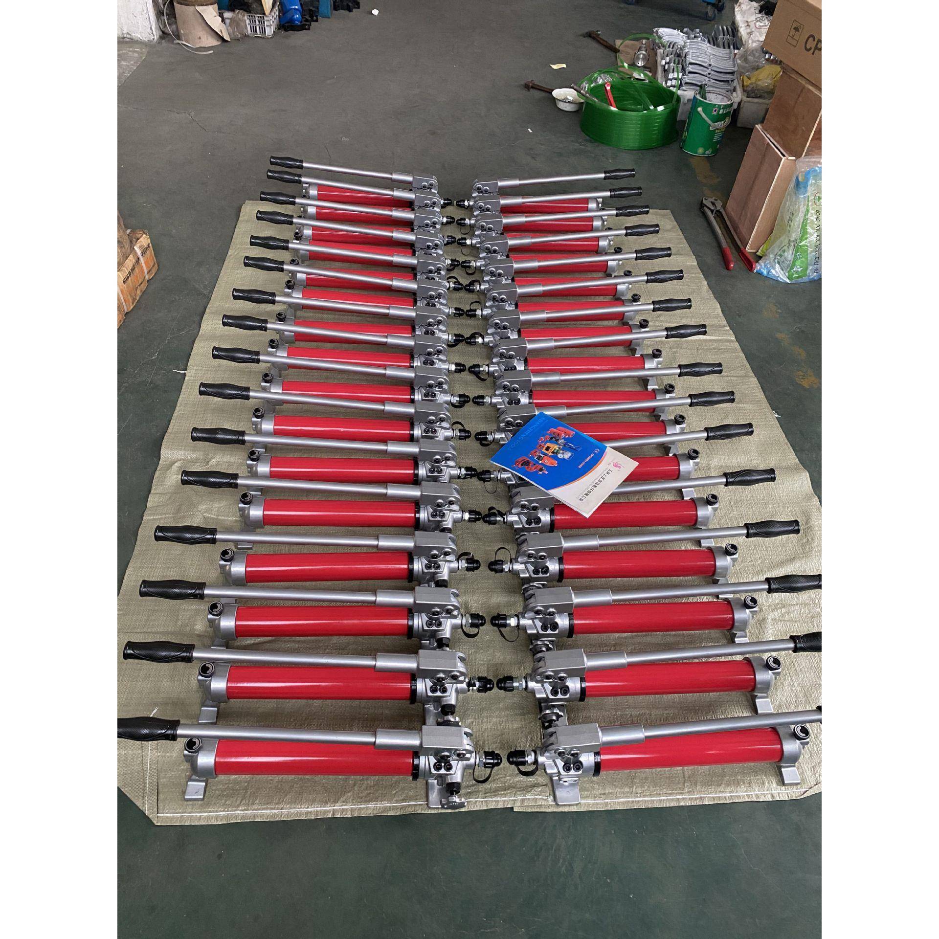 700bar液压手动泵CP-700L定做超高压手动油泵超小型便携手动泵站