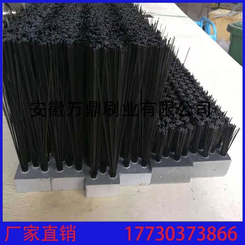定做尼龙丝PVC木板条刷工业冲床C毛刷软毛硬毛长毛耐磨工业毛刷条图片