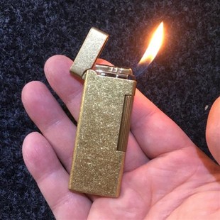 轻薄侧滑充气j火机 侧滑轮火机 侧拨火机 包邮送火石