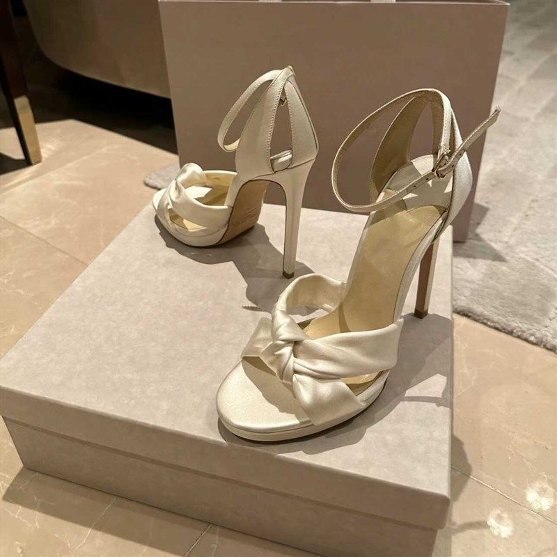 精致显气质~~香槟色防r水台显白露趾细跟高跟女士法式凉鞋婚鞋女