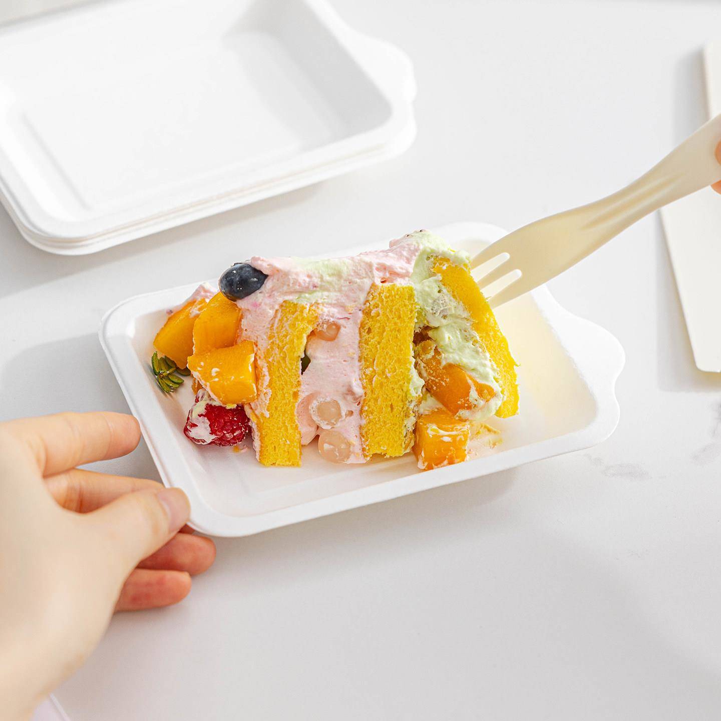新品蛋糕刀叉盘套装生日一次性纸碟子组合纸浆餐具食品级加厚塑料