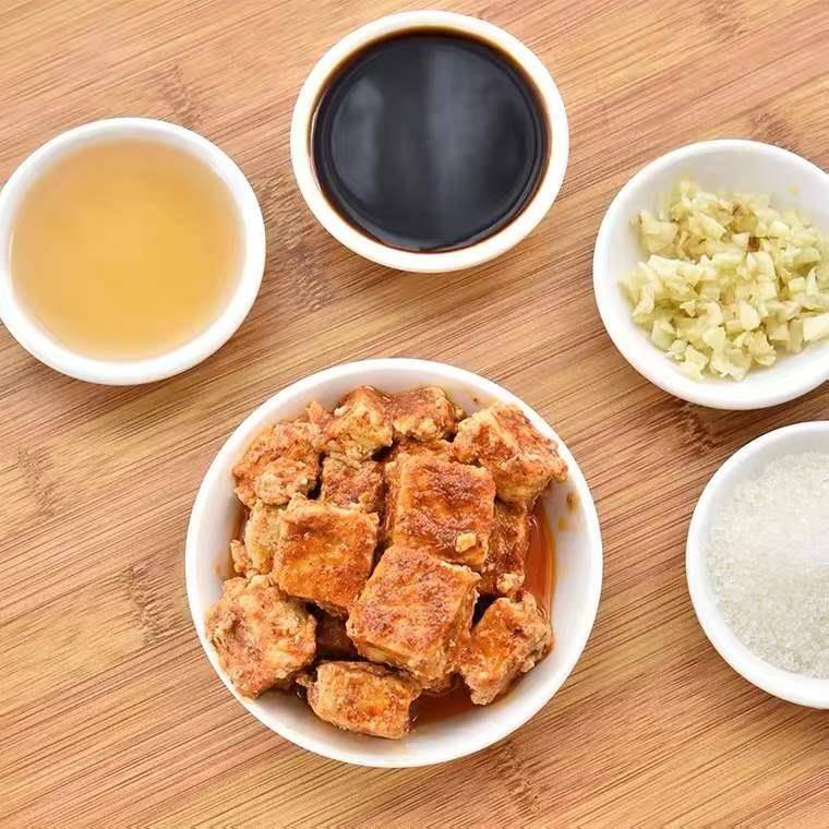 香老太五香，红油，香辣腐乳210g*1单瓶 桂林腐乳广西桂林特产红