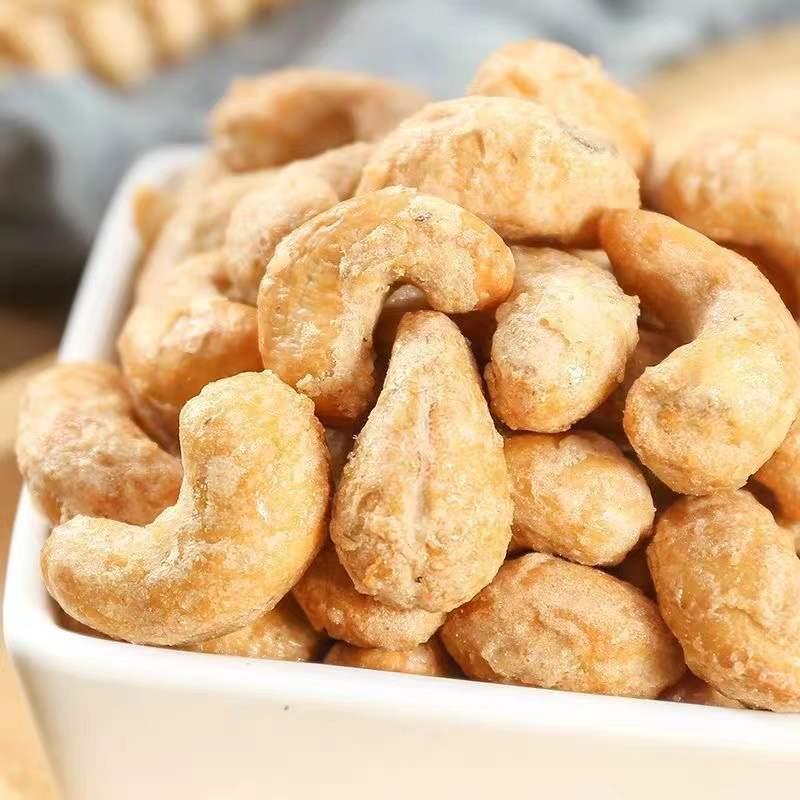 新货越南炭烧腰果连罐坚果炒货干果零食大礼包特产