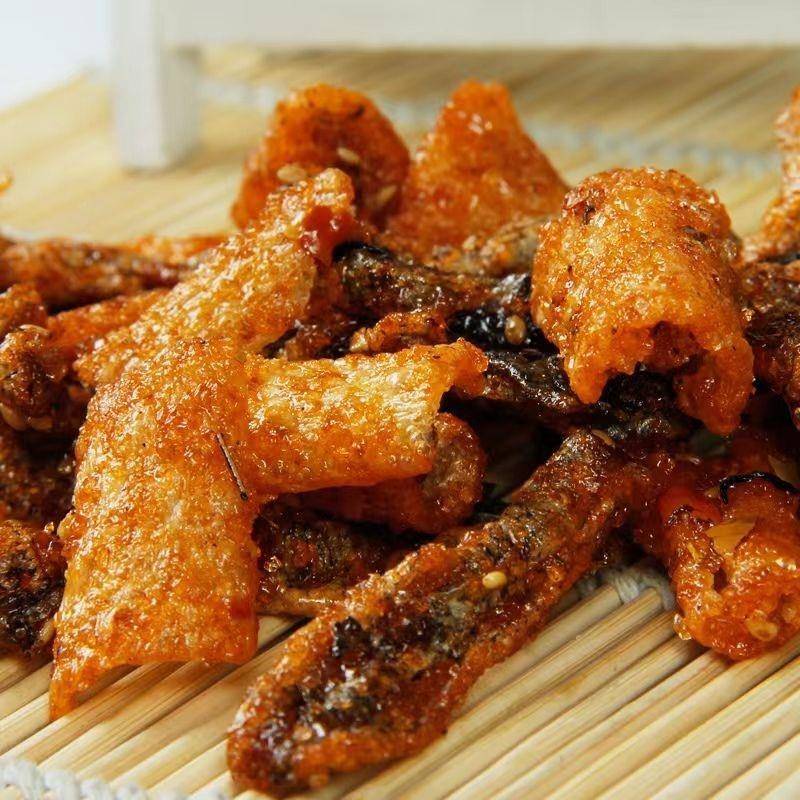 甜辣鳕鱼皮香辣口味海鲜鱼产蜜汁鱼干油炸小鱼仔即食海味学生零食