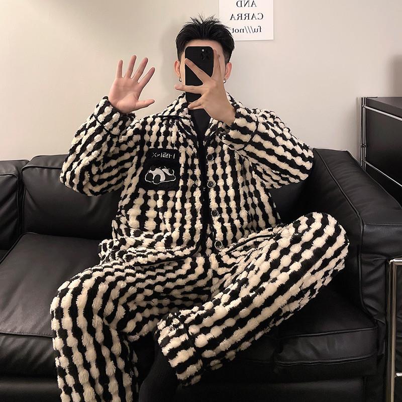 秋冬季珊瑚绒睡衣男士加厚加绒法兰绒保暖翻领大码青年家居服套装