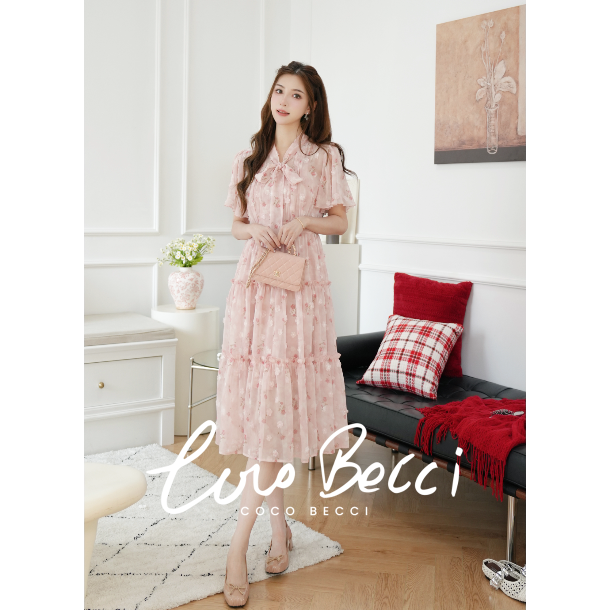 COCO BECCI【玫瑰庄园】粉色碎花飘带收腰显瘦短袖连衣裙女夏2026