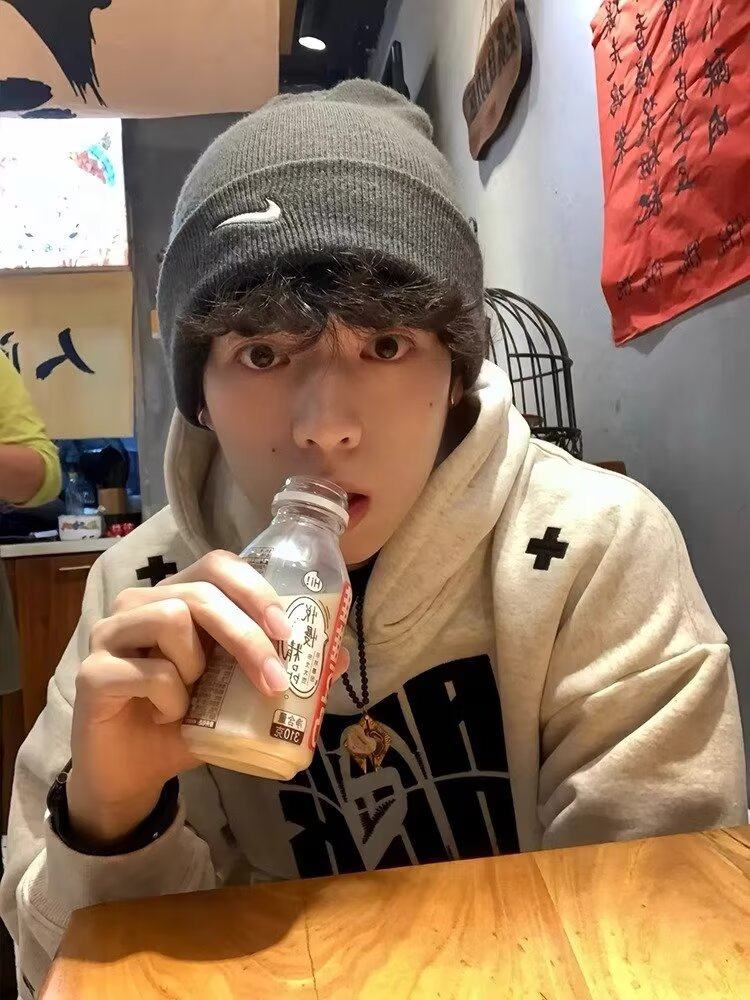 花灰色刺绣连帽卫衣男款春秋季美式复古高级感重磅硬挺青少年卫衣