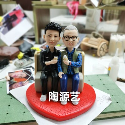 软陶人偶定制捏泥人手工泥塑真人定制粘土玩偶公仔节日结婚礼品