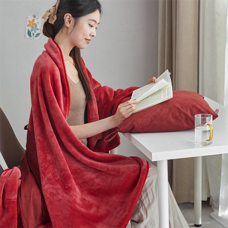 红色抱枕毯子两用汽车沙发盖毯客厅靠垫简约办公室宿舍午休被加厚,居家布艺,抱枕被,淘宝优惠券,粉丝福利购,淘宝优惠卷