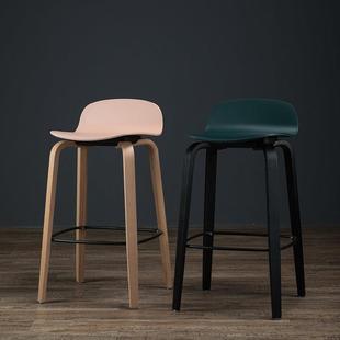 北欧吧椅简约家用吧台凳子创意实木休闲高脚凳设计师前台酒吧椅子