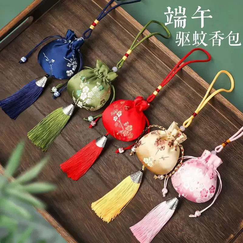 端午古风艾草驱蚊香囊香袋挂件