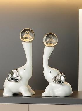 大象水晶球摆件电视柜酒柜客厅家居装饰品轻奢高档乔迁新居礼物