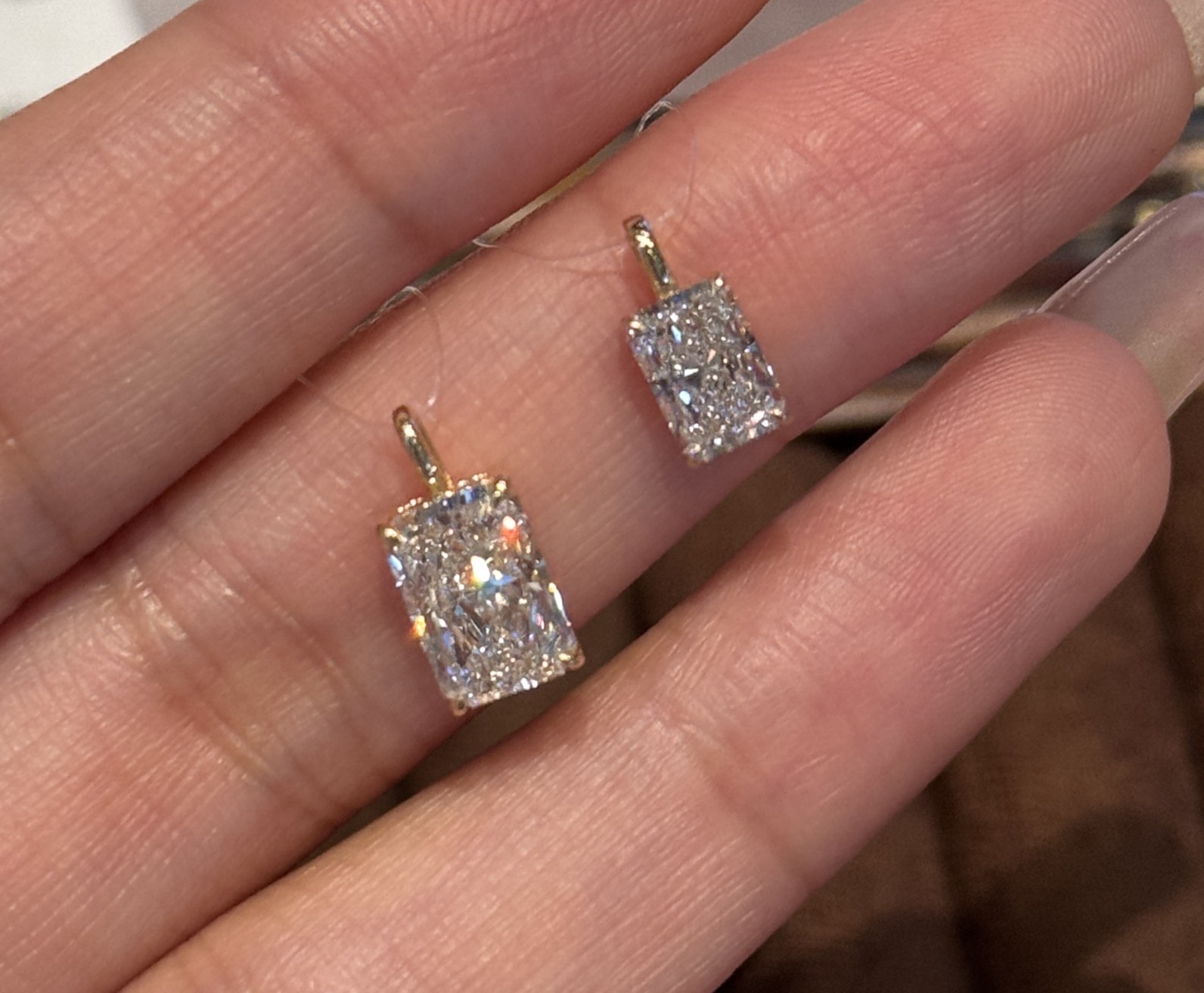 2ct雷迪恩吊坠，IGI NGTC双证书