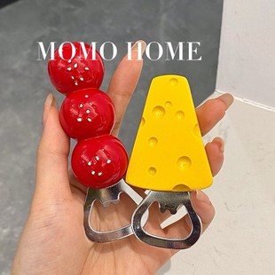 MOMO 创意饰品 可爱磁吸冰箱贴开瓶器糖葫芦奶酪冰箱装 饰家居