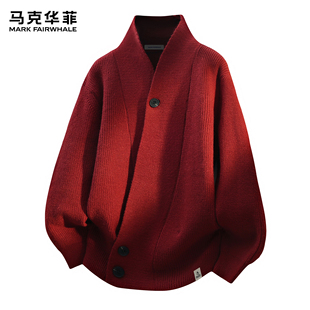 马克华菲毛衣男2026新款潮牌红色本命年设计感立领纽扣宽松针织衫