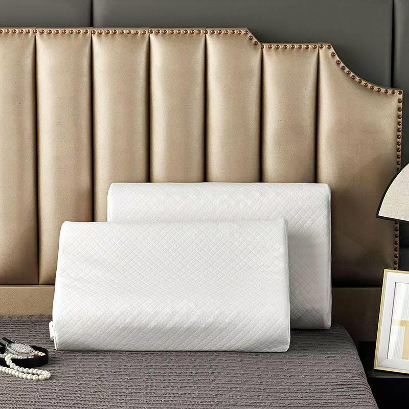 乳胶枕头泰国乳胶护颈枕橡胶颈椎单人枕头睡眠家用枕芯