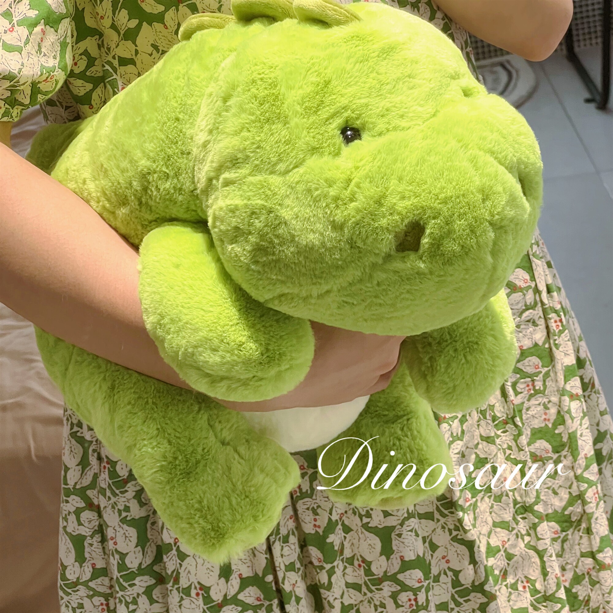 可爱绿色吃瓜恐龙玩偶胖墩墩v毛绒玩具女抱睡公仔儿童安抚玩偶礼