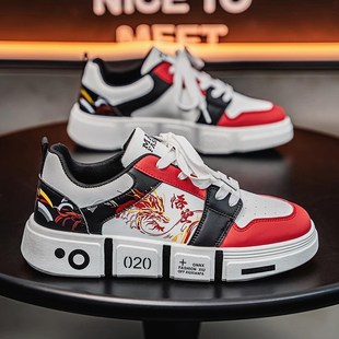 男童鞋子皮面防水休闲板鞋中小学生系鞋带街舞滑板鞋男孩子运动鞋