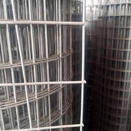 304不锈钢电焊网片桥梁u隧道建筑抹墙可焊接热浸镀锌网格片铁丝网