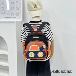 超轻便幼儿园书包女孩小班中男童双肩背包防水大容量宝宝旅游外出