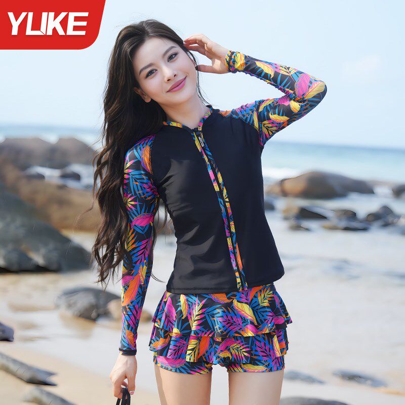 泳衣女士分体保守长袖防晒2025新款高级感裙式显瘦游泳馆专用泳装