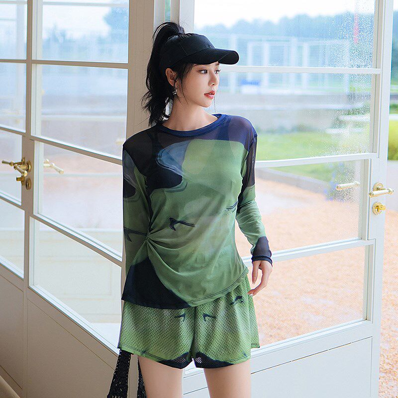 泳衣女款分体三件套运动保守长袖罩衫微胖女孩遮肉高级感温泉泳装