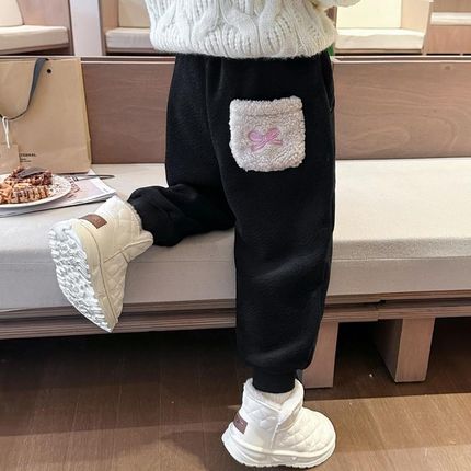 女童加绒裤子秋冬款2o024新款黑色女宝宝冬季一体奥利绒束脚保暖