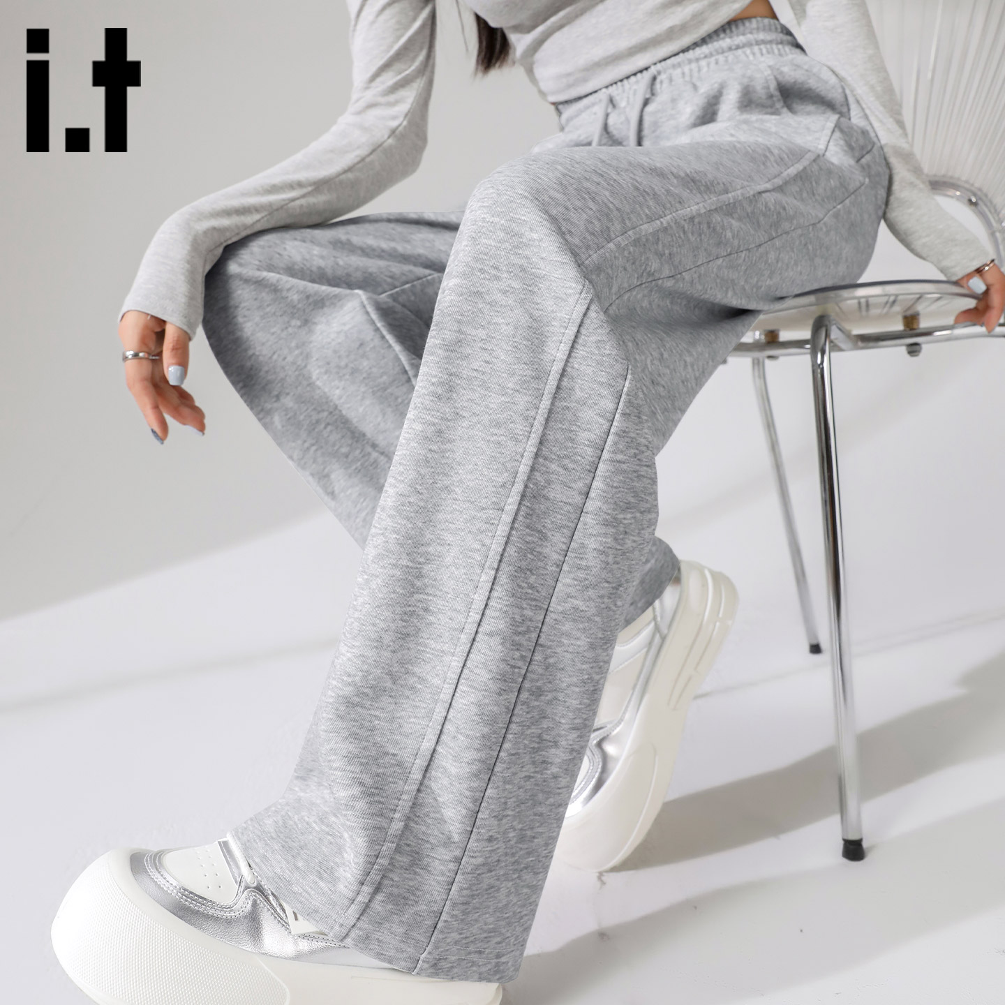 itizzue灰色潮牌直筒宽松卫裤女