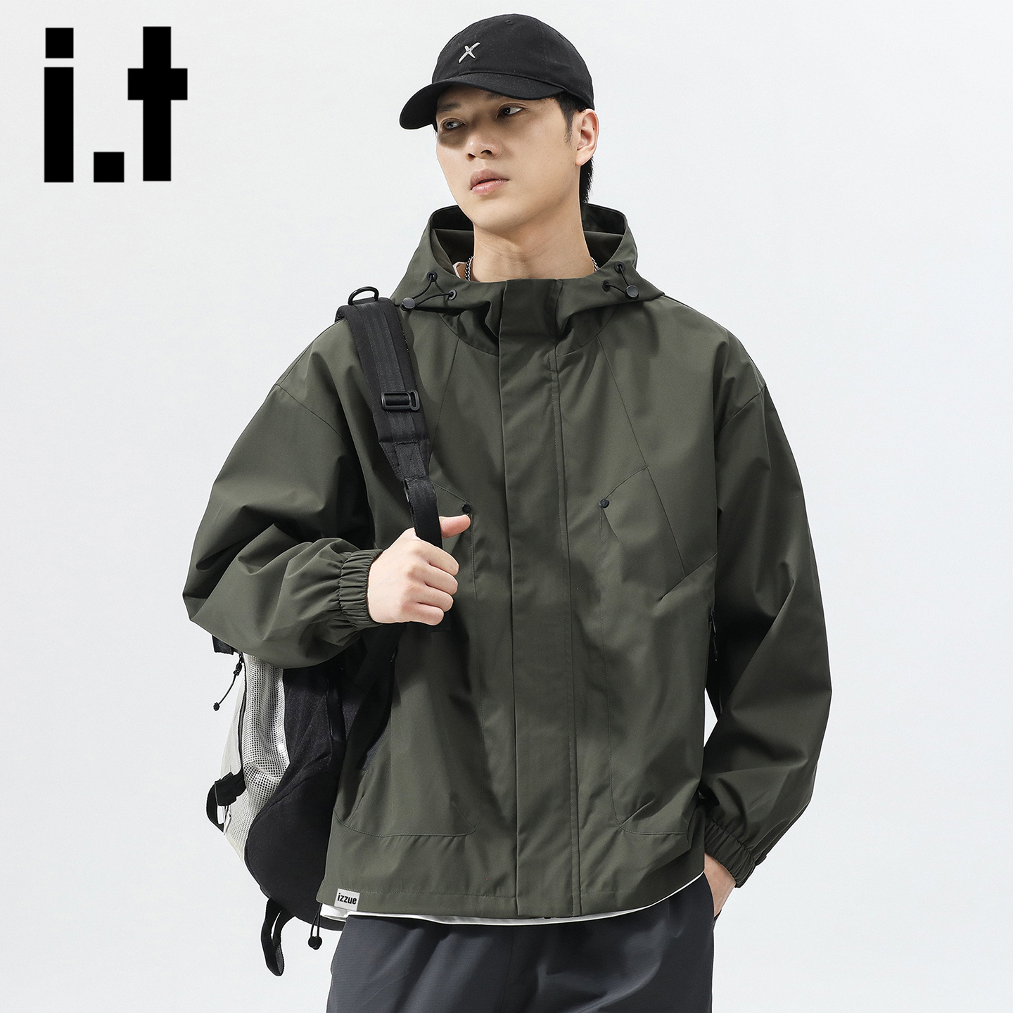 itizzue秋冬季痞帅户外冲锋衣