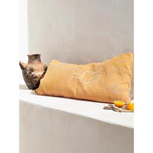 Roomology摩洛哥进口手工龙舌兰丝抱枕床上抱枕套靠垫套腰枕