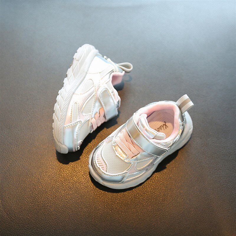 机能鞋婴儿学步鞋女宝鞋子小童时尚老爹鞋1-2一3岁男宝休闲运动鞋