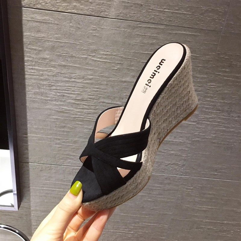 10CM坡跟厚底鱼嘴凉鞋高跟防水台女拖外穿拼接草编松糕防滑沙滩鞋