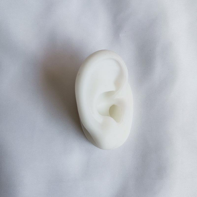 白色硅胶耳朵模型珠宝设计耳钉耳环拍摄道具仿真人耳