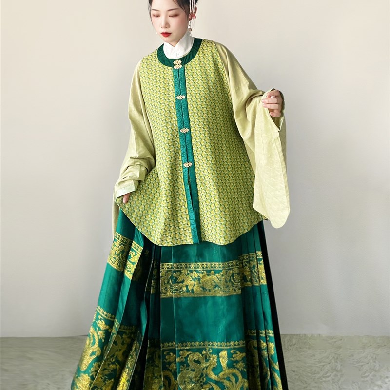 福禄记【瑞禧归】马绵裙官绿真红蓝宝石蓝香槟墨黑织金缎梯形褶龙