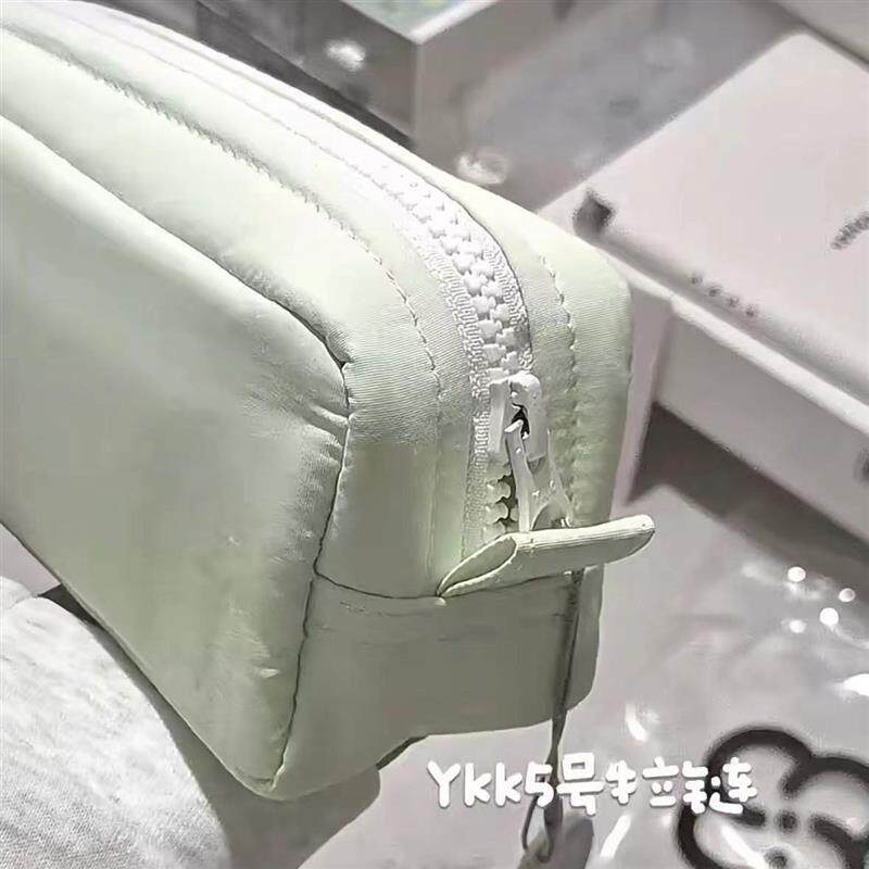 ins风简约奶油小方笔袋小清新高颜值学生多隔层铅笔盒文具收纳袋