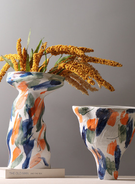 彩绘小众陶瓷花瓶个性家居插花装饰软装样品屋展示中心样板房酒店