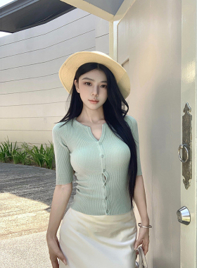 MosesQueen魔西女王薄荷绿色v领半袖针织开衫中袖收腰五分袖上衣