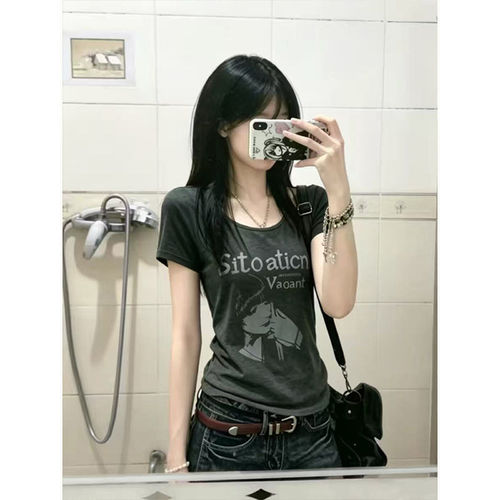美式印花正肩短袖t恤女修身显瘦