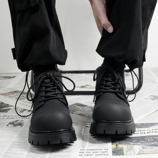 马丁靴男款2024新款黑色高帮皮鞋英伦风高级感厚底增高中帮皮靴子